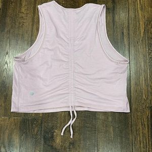 Lululemon tank size s/m color light pink